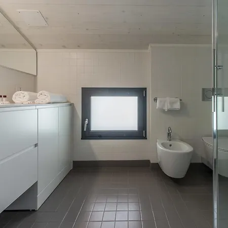 Residenza Decimina Varenna